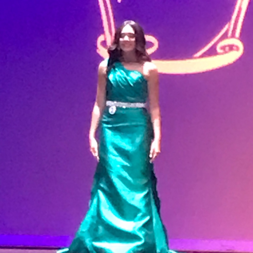 Prom /pageant Dress